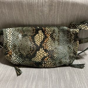 Crosby Leather Sling/Crossbody Desert Trail